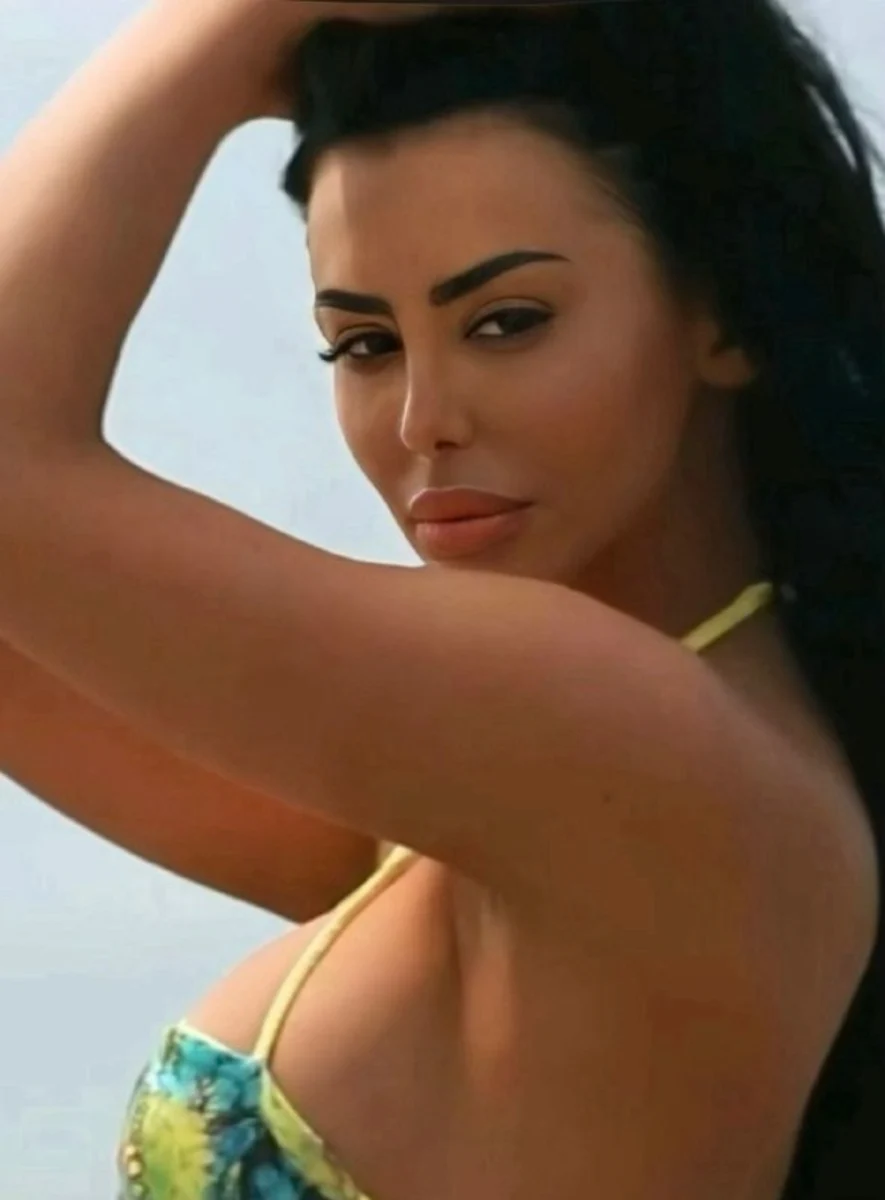 Asal escort in Dubai