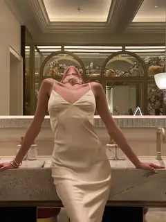Caroline escort in Dubai