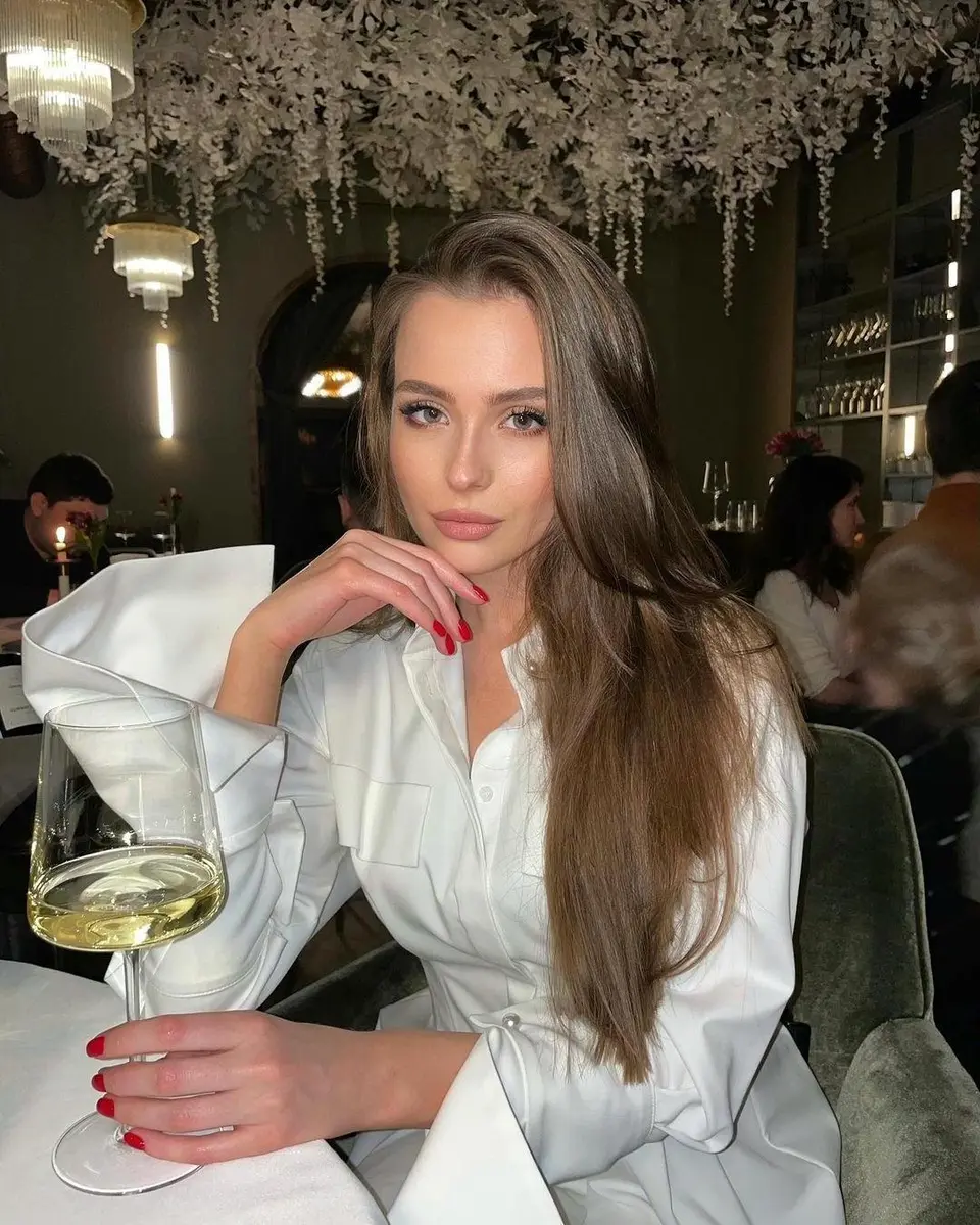 Felicity escort in Dubai