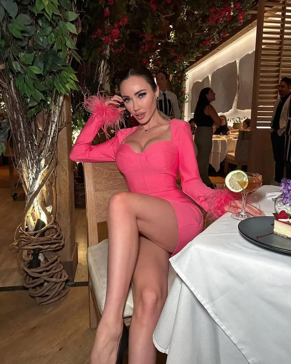 Keira escort in Dubai