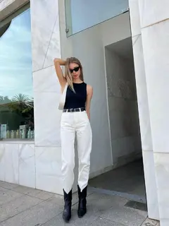 Lana escort in Dubai