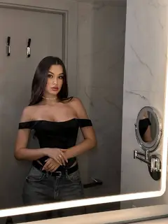 Lucy escort in Dubai